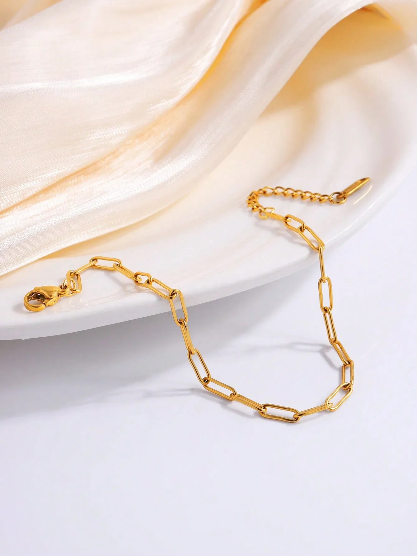 1 Piece Of Simple Casual Fashion Stainless Steel Round Snake Flat Snake Bracelet Is Suitable For Daily Wear, Gifts For Couples - Clikcy