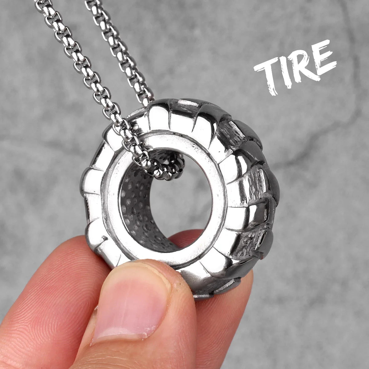 Fitness Gym Bodybuilding Boxing Gloves Stainless Steel Men Necklaces Pendants Chain for Boyfriend Male Jewelry Gift Wholesale