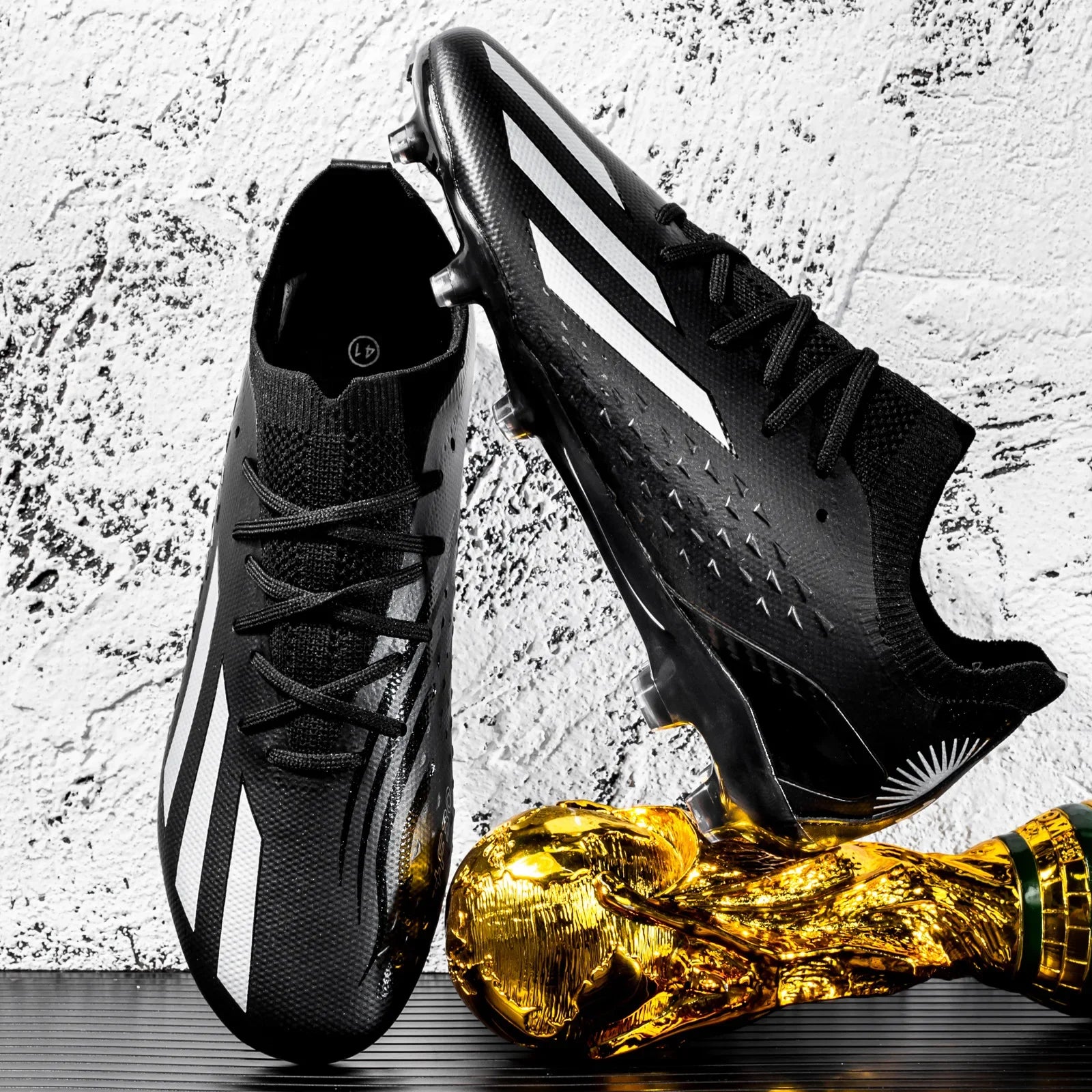 Hot Sale Of The Season New Football Shoes for Men Low Cut Portsmouth Grass Field Competition Training World Cup Cross Border Bre