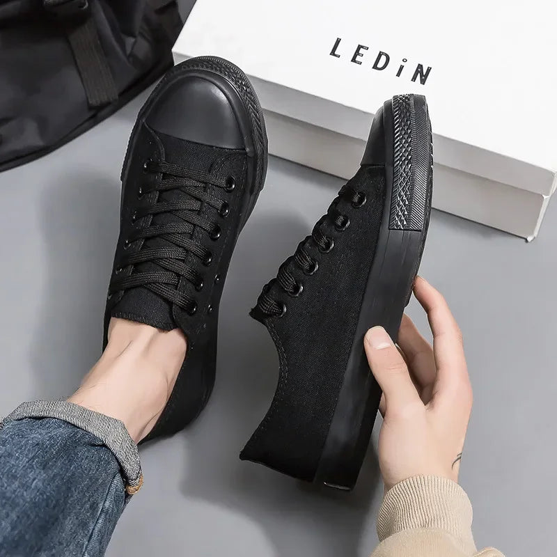 Men's All-Black Low-Top Canvas Shoes Spring Casual Sports Flat Bottom Couple's Sulfurization Flats Unisex Slip-On Sneakers
