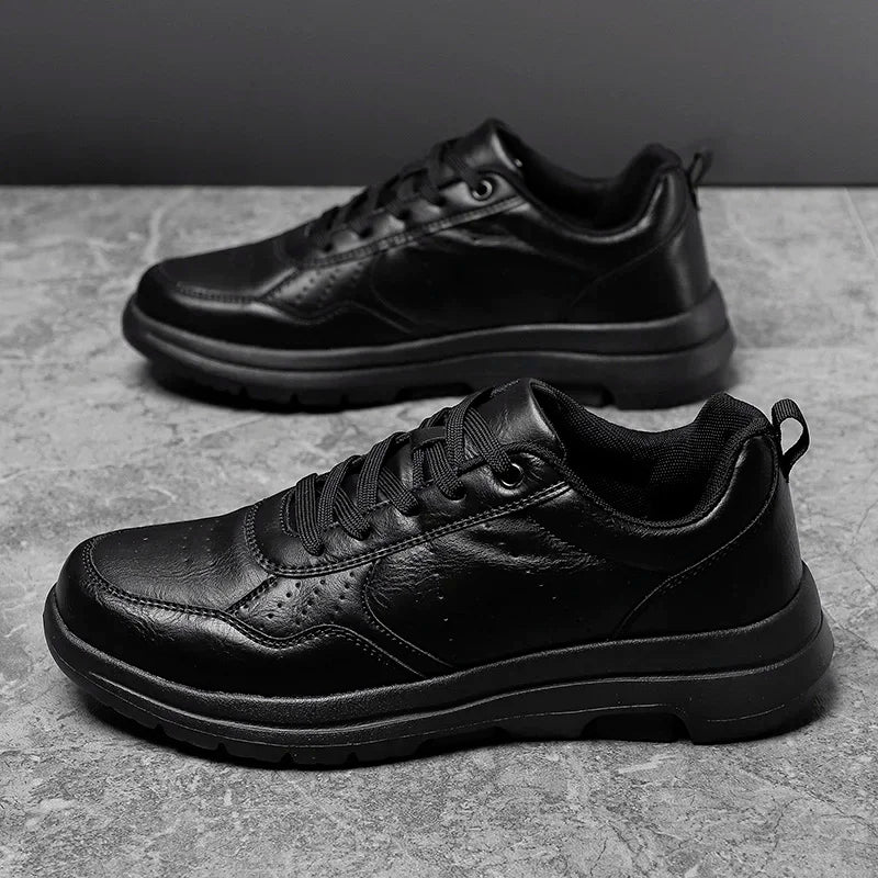 Men Sport Shoes Black Sneakers Trend Running Shoes Breathable Male Sneakers Non-Slip Footwear Men Shoes New Fashion