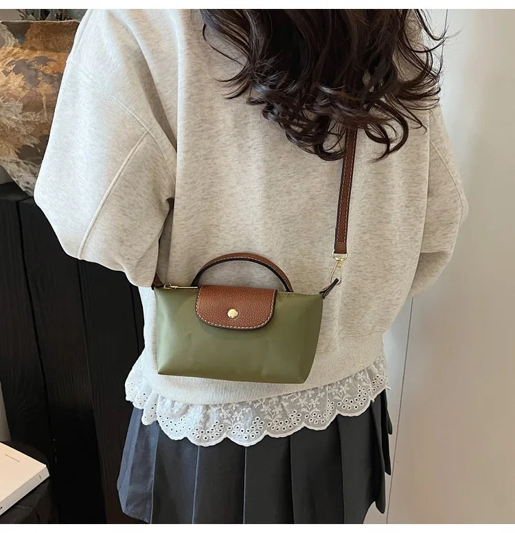 2025 summer lightweight shoulder crossbody bag, fashionable women's bag, plaid canvas, personalized and versatile dumpling bag