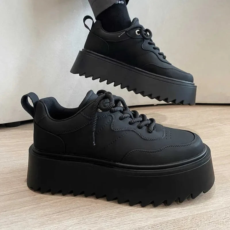 Platform Men's Casual Shoes New Skateboarding Shoes for Men Sneakers Fashion Men Black Vulcanized Shoes Non-slip Casual Sneakers