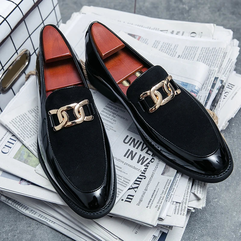Italian Fashion Leather Shoes Moccasins For Men Casual Man Shoe Business Male Formal Pointed Fashion Wedding Black Skin