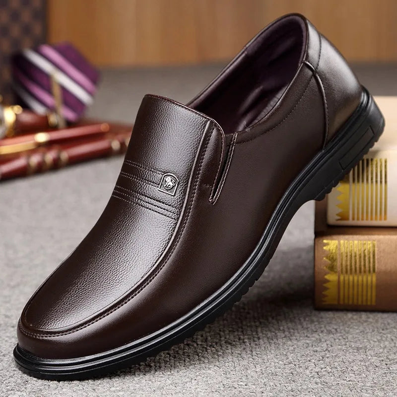Handmade Genuine Leather Shoes Men Loafers Business Casual Shoes Classic Soft Leather Hombre Breathable Flat Shoes - Clikcy