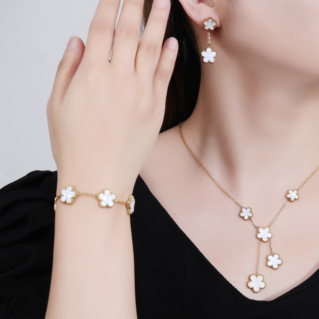 3Pcs 18k Gold-Plated Five-Leaf Flower Necklace Earrings Bracelet Jewelry Set For Woman Fashion Party Jewelry Daily Wear Clover - Clikcy