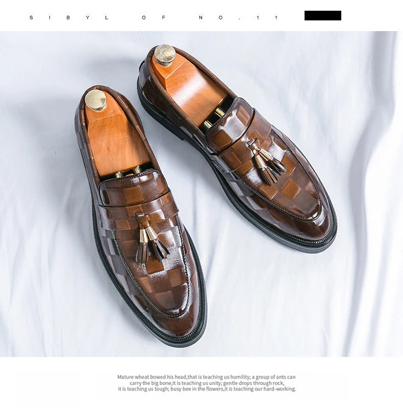 Fashion Designer Formal Slip On Men Dress Shoes New Classic Leather Oxfords For Party Business Shoes Men's Wedding Flat Loafers