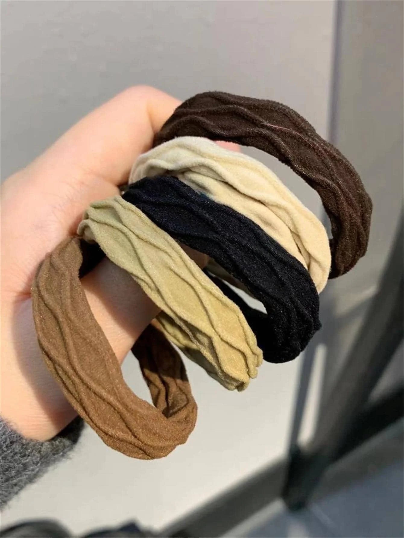 5 scrunchies simple high stretch seam free headband women's hair tie durable high ponytail headwear hair rope holster for compan - Clikcy