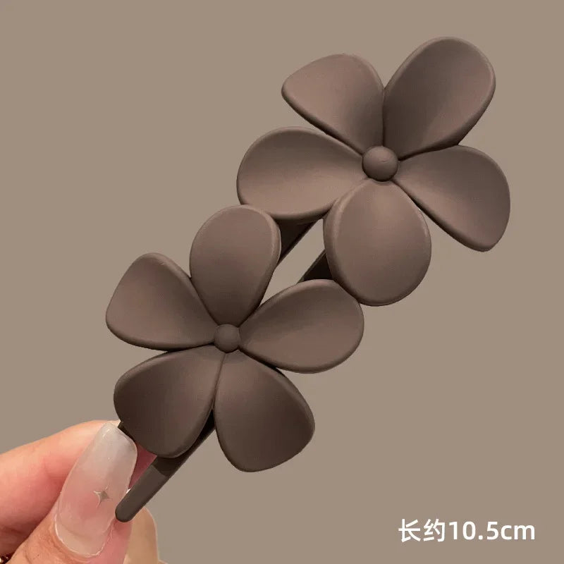 New Hair Clips Accessories Elegant Fashion Frosted Butterfly Flower Barrettes Women Simplicity Hairpins Simple Duckbill Headwear - Clikcy