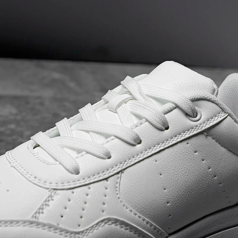 Men Sport Shoes Black Sneakers Trend Running Shoes Breathable Male Sneakers Non-Slip Footwear Men Shoes New Fashion