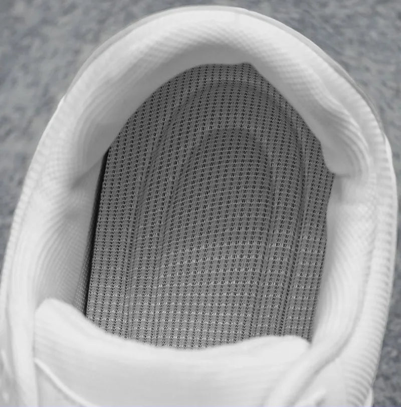 Autumn Youth Men Skateboard Shoes Fashion Versatile Comfortable Platform Casual Sports Shoes Man Vulcanized Shoe Tenis Masculino