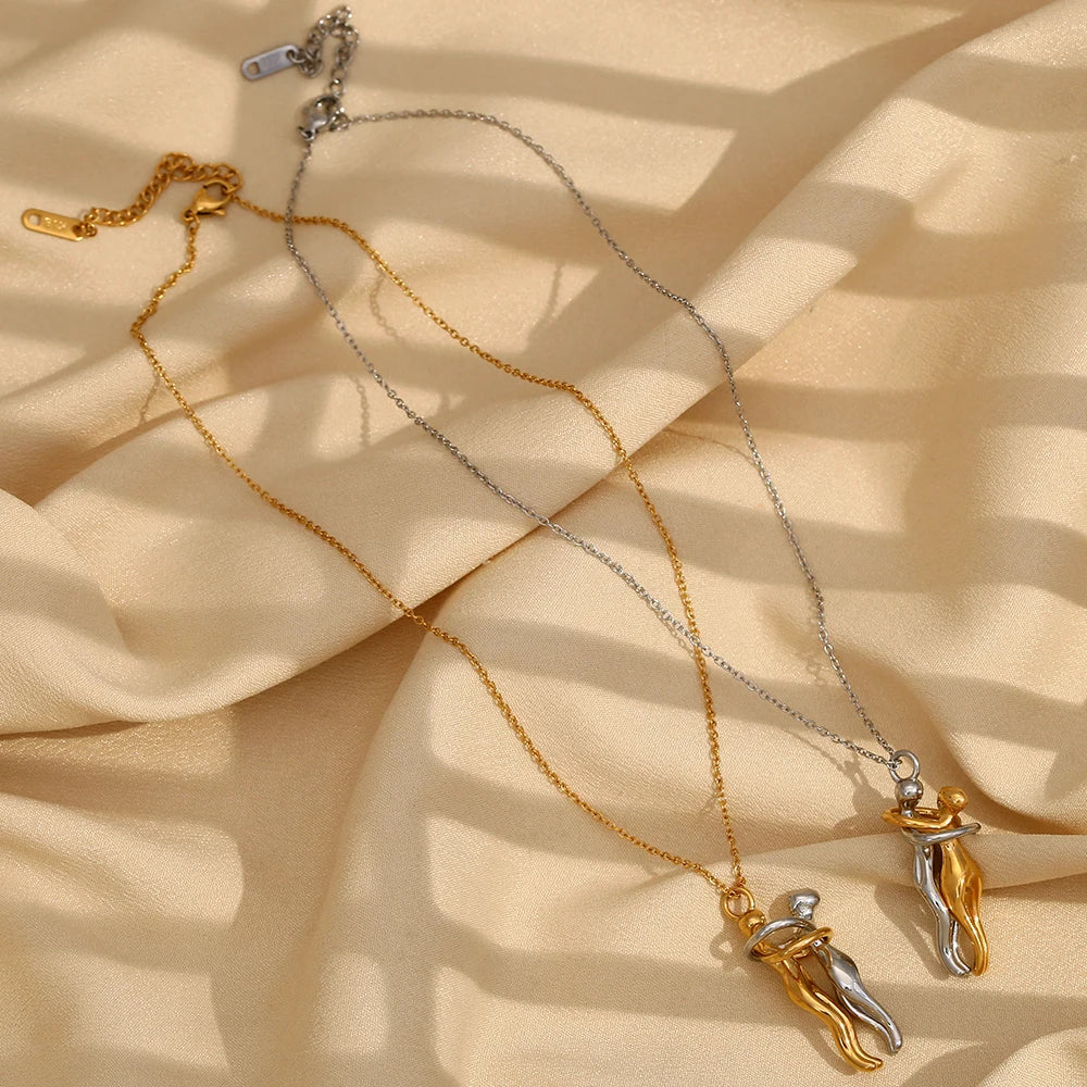 E.B.belle Mix Color Smooth Design People Hug Pendants Necklace Stainless Steel 18K Gold Fashion Jewelry For Lover Family Gift - Clikcy