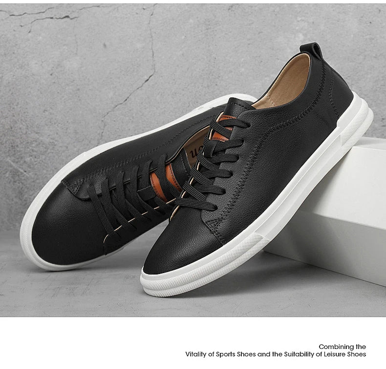 The 2025 New Men's Casual Shoes Feature A Durable and Anti-slip Upper, A Fashionable and Versatile Sole, and Are of High Quality