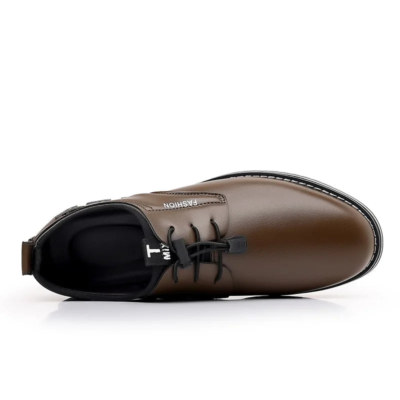New Business Casual Shoes for Men Lace Up Formal Shoes for Male Black Leather Oxfords Plus Size Wedding Party Office Dress Shoes