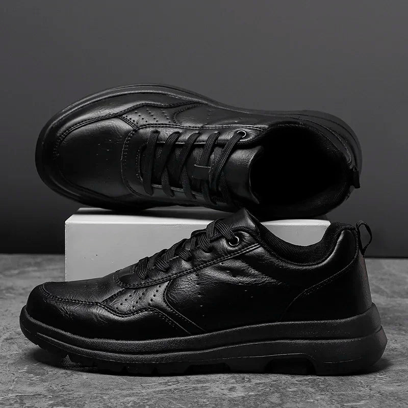 Men Sport Shoes Black Sneakers Trend Running Shoes Breathable Male Sneakers Non-Slip Footwear Men Shoes New Fashion