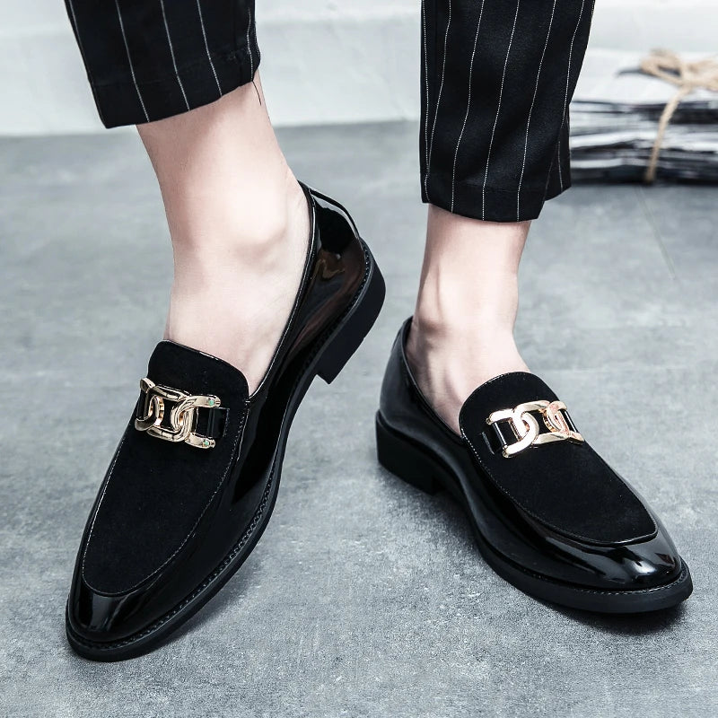 Italian Fashion Leather Shoes Moccasins For Men Casual Man Shoe Business Male Formal Pointed Fashion Wedding Black Skin