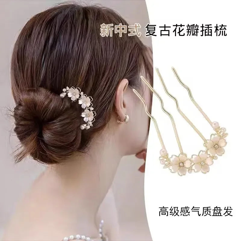 Pearl Flower Wavy Hair Combs for Women Elegant Forest Style U-shaped Hairpin High-end Metal Bun Head Hair Clasp - Clikcy