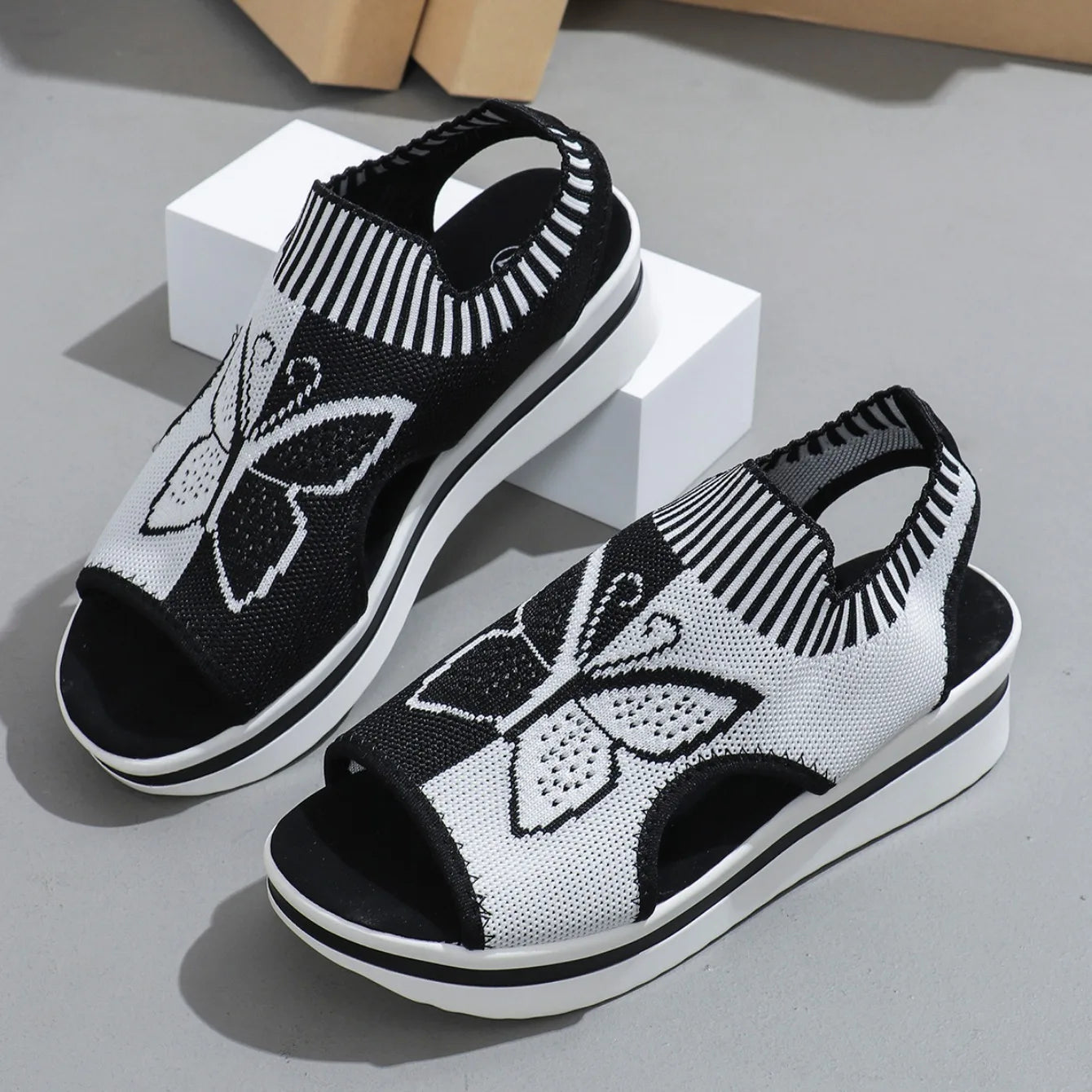 Women Flat Sandals Mesh Fish Mouth Casual Low Heels New Summer Slides Women Platform Shoes Sports Wedges Beach Comfort Sandals