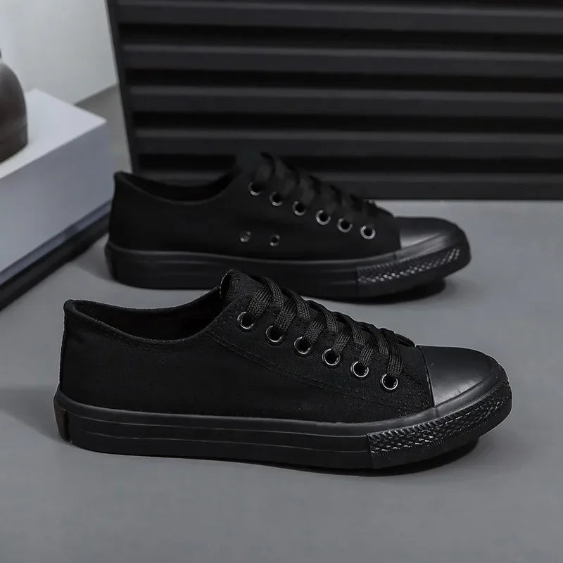 Men's All-Black Low-Top Canvas Shoes Spring Casual Sports Flat Bottom Couple's Sulfurization Flats Unisex Slip-On Sneakers