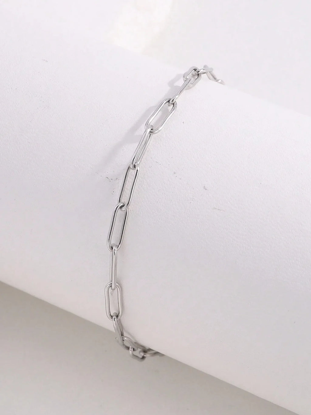 1 Piece Of Simple Casual Fashion Stainless Steel Round Snake Flat Snake Bracelet Is Suitable For Daily Wear, Gifts For Couples