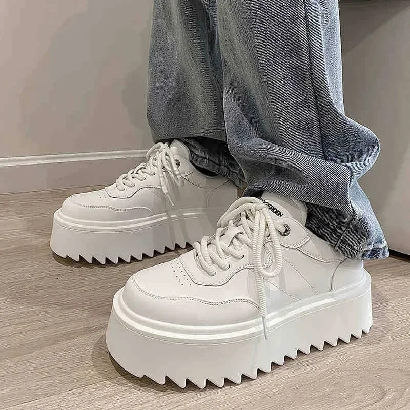 Platform Men's Casual Shoes New Skateboarding Shoes for Men Sneakers Fashion Men Black Vulcanized Shoes Non-slip Casual Sneakers