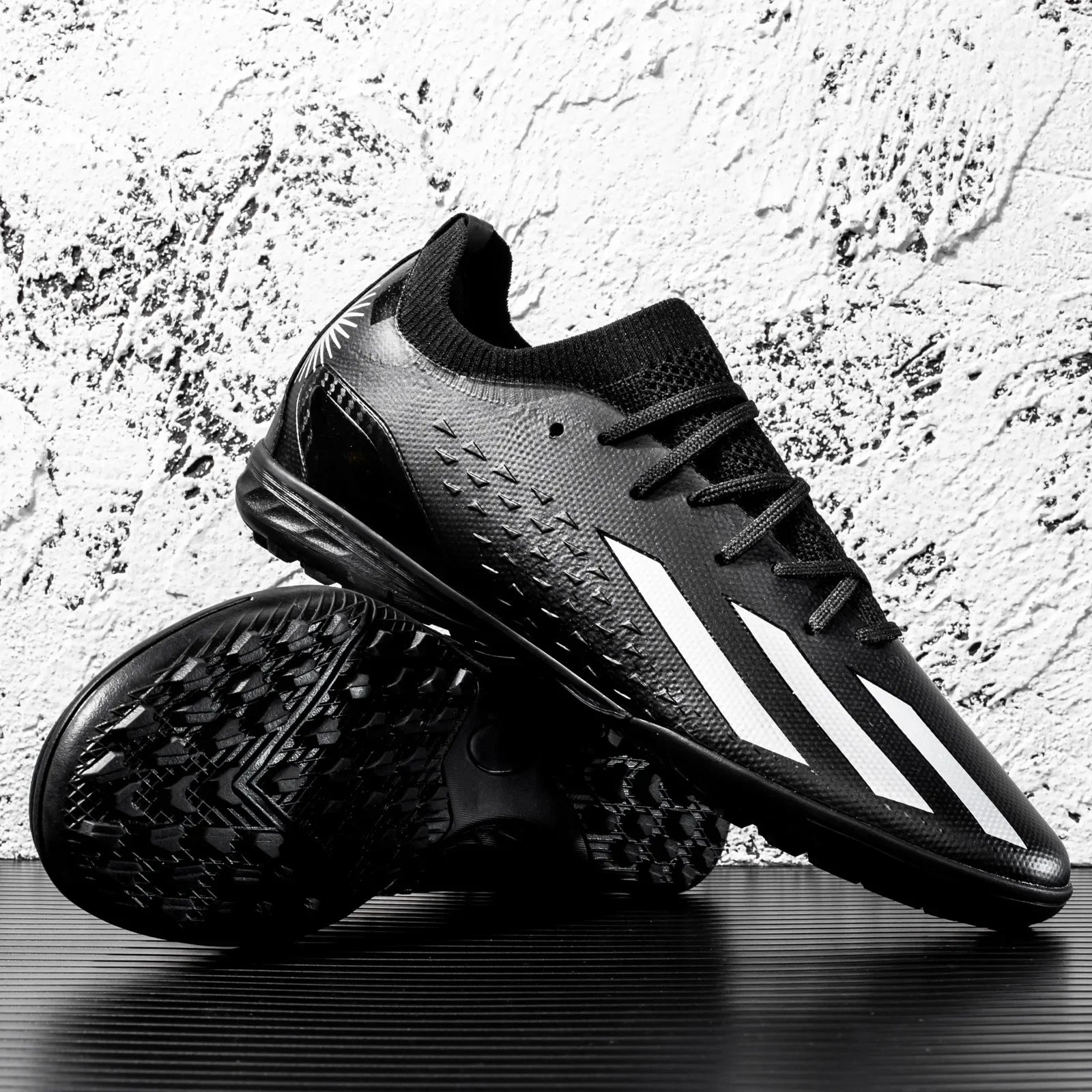 Hot Sale Of The Season New Football Shoes for Men Low Cut Portsmouth Grass Field Competition Training World Cup Cross Border Bre - Clikcy