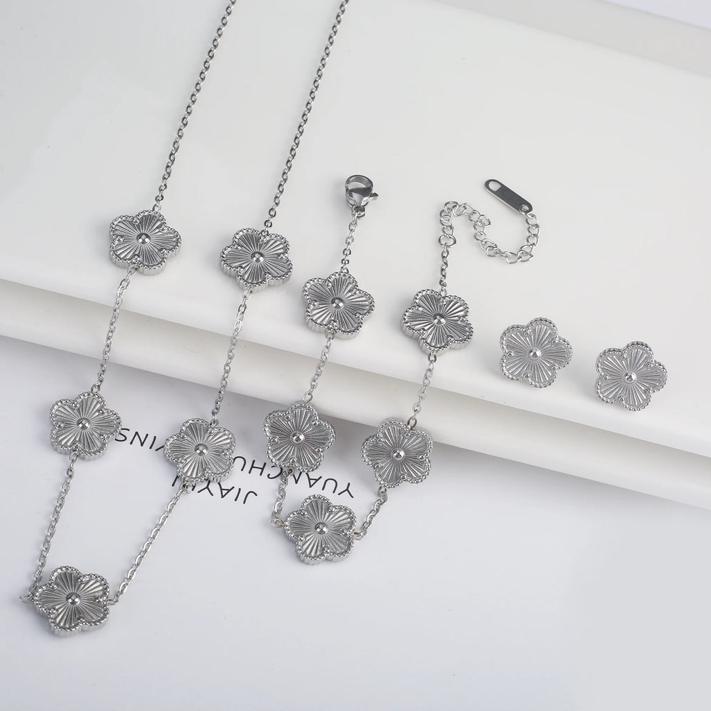 3Pcs 18k Gold-Plated Five-Leaf Flower Necklace Earrings Bracelet Jewelry Set For Woman Fashion Party Jewelry Daily Wear Clover - Clikcy