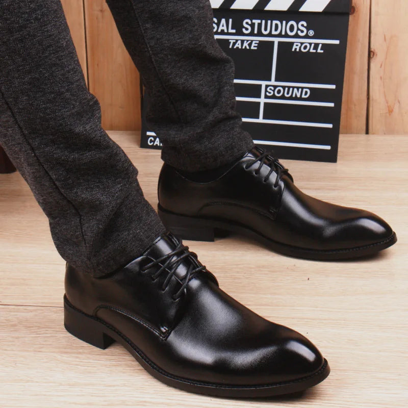 New Black Men Suit Shoes Party Men's Dress Shoes Italian Leather Zapatos Hombre Formal Shoes Men Office Sapato Social Masculino