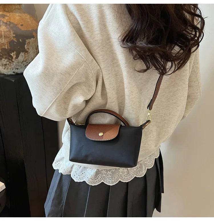 2025 summer lightweight shoulder crossbody bag, fashionable women's bag, plaid canvas, personalized and versatile dumpling bag - Clikcy