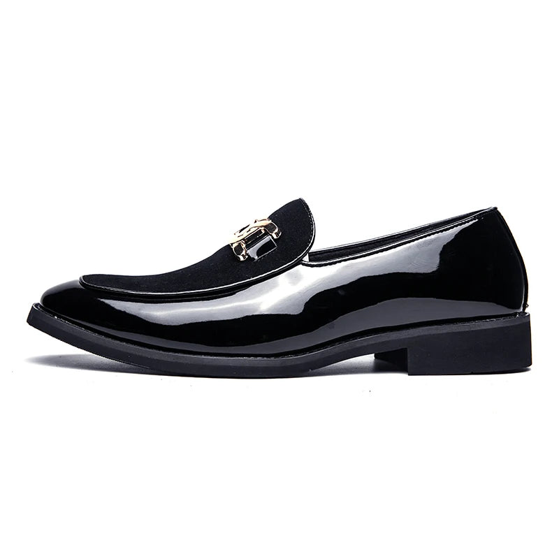 Italian Fashion Leather Shoes Moccasins For Men Casual Man Shoe Business Male Formal Pointed Fashion Wedding Black Skin