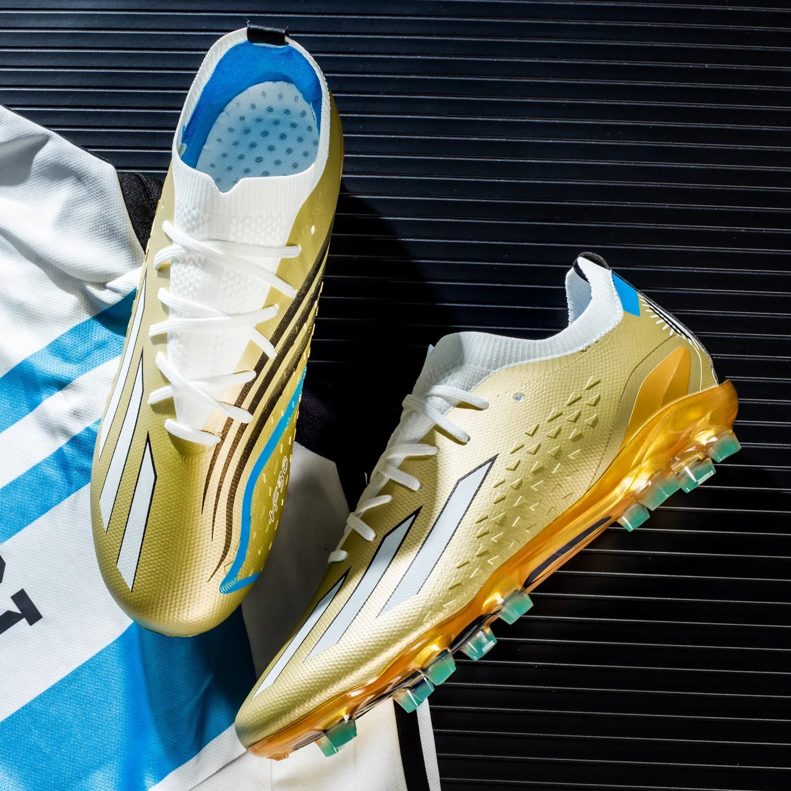 Hot Sale Of The Season New Football Shoes for Men Low Cut Portsmouth Grass Field Competition Training World Cup Cross Border Bre - Clikcy