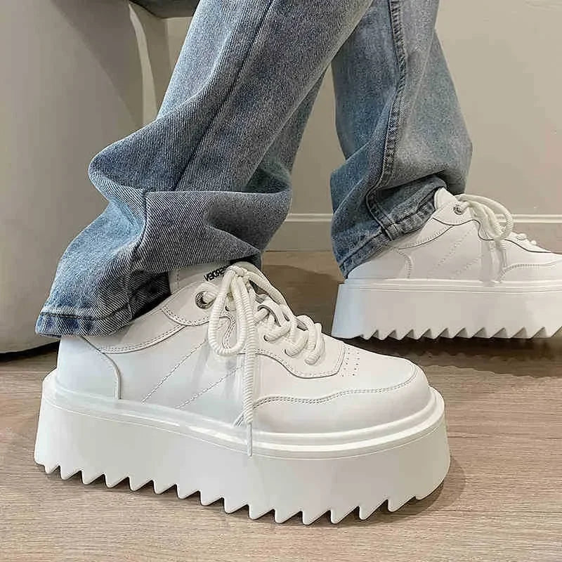 Platform Men's Casual Shoes New Skateboarding Shoes for Men Sneakers Fashion Men Black Vulcanized Shoes Non-slip Casual Sneakers