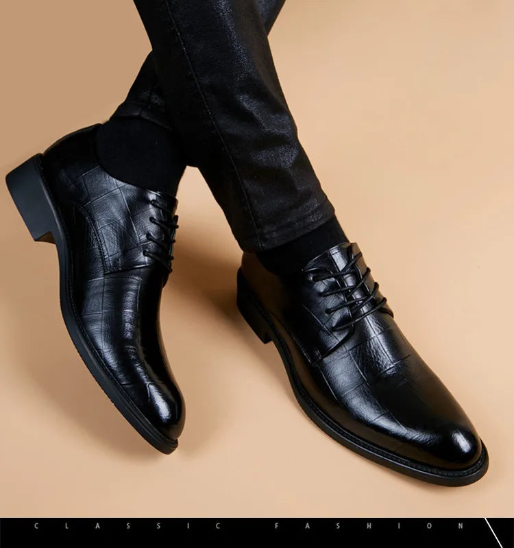 New Black Men Suit Shoes Party Men's Dress Shoes Italian Leather Zapatos Hombre Formal Shoes Men Office Sapato Social Masculino