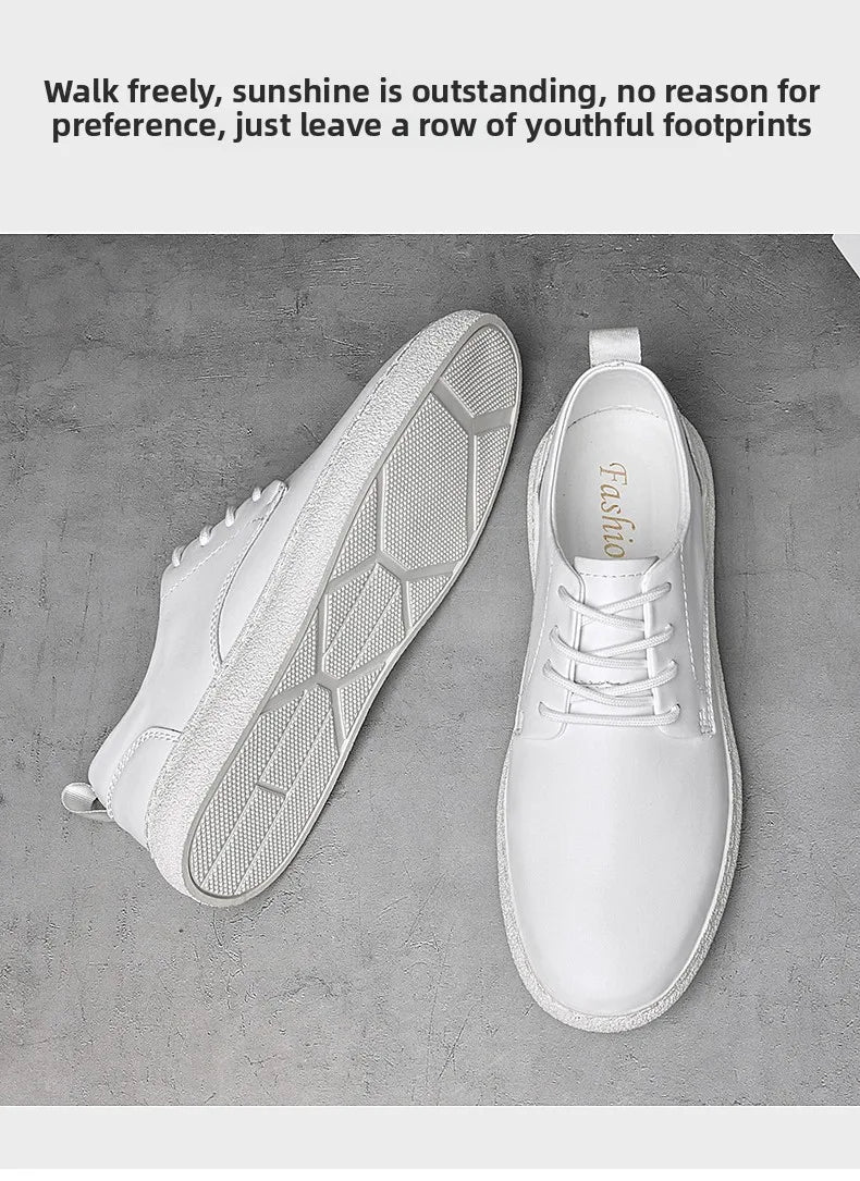 The 2025 New Men's Casual Shoes Feature A Durable and Anti-slip Upper, A Fashionable and Versatile Sole, and Are of High Quality