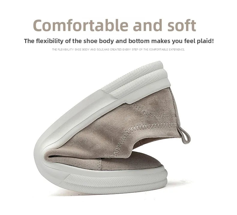 The 2025 New Men's Casual Shoes Feature A Durable and Anti-slip Upper, A Fashionable and Versatile Sole, and Are of High Quality - Clikcy