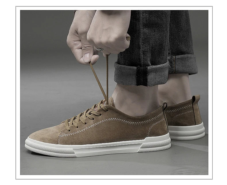 The 2025 New Men's Casual Shoes Feature A Durable and Anti-slip Upper, A Fashionable and Versatile Sole, and Are of High Quality - Clikcy