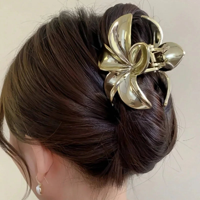 8Cm Bauhinia Flower Grab Clip Golden Flower Ladies Hairpin Silver Ponytail Clip Back Head Disc Hair Shark Clip Headgear - Clikcy