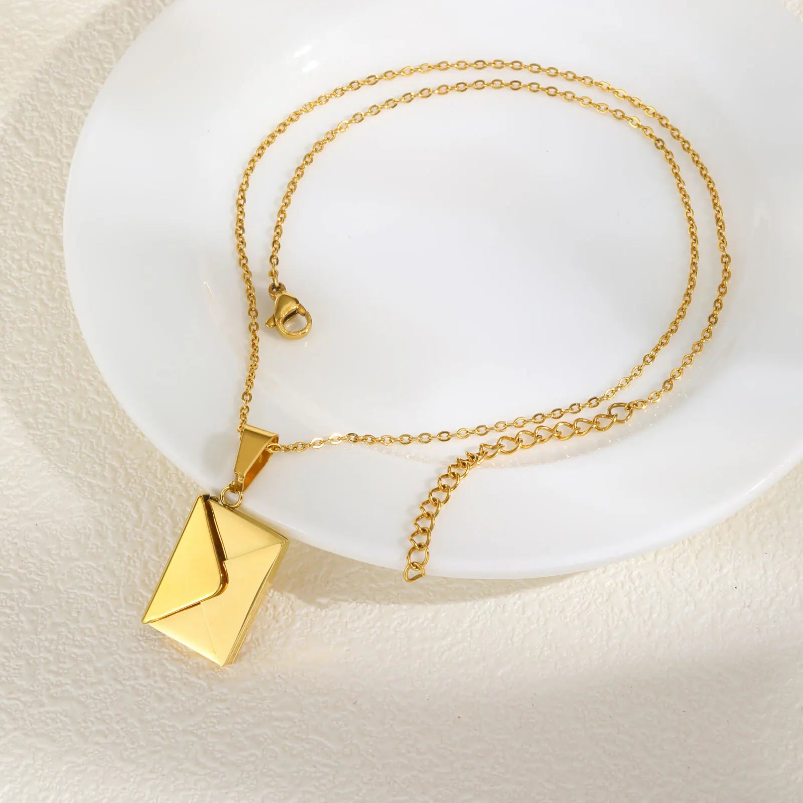 Personalized Photo Locket Necklace Envelope Love Letter Shape Pendant for Women, Customized Picture Pendant Gifts - Clikcy