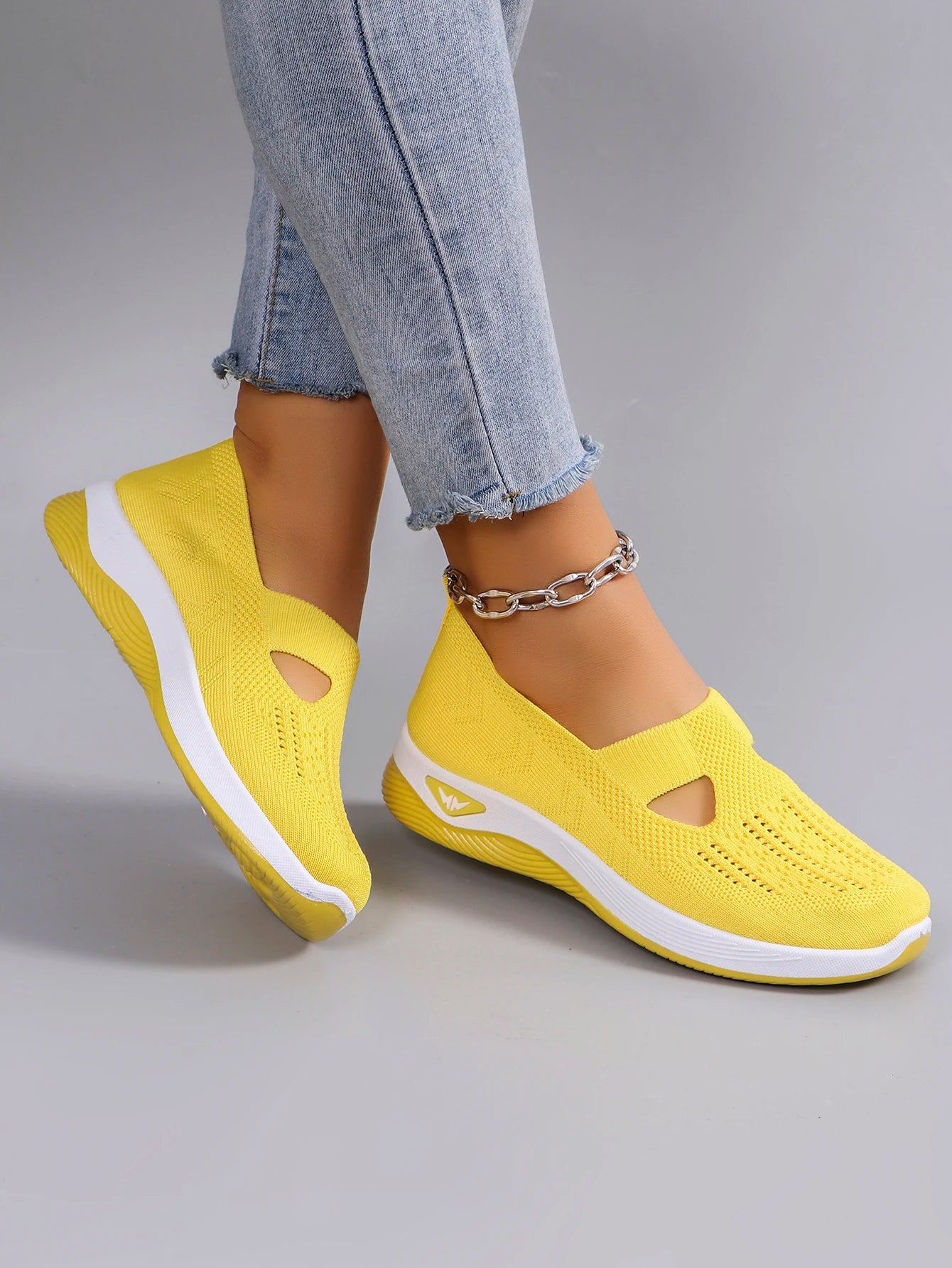 Spring new women's sports shoes, fashionable, breathable, lightweight, non-slip, wear-resistant, casual sports shoes, flat shoes - Clikcy