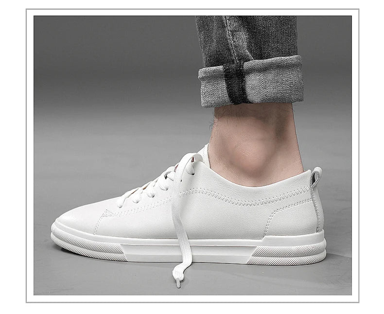 The 2025 New Men's Casual Shoes Feature A Durable and Anti-slip Upper, A Fashionable and Versatile Sole, and Are of High Quality - Clikcy