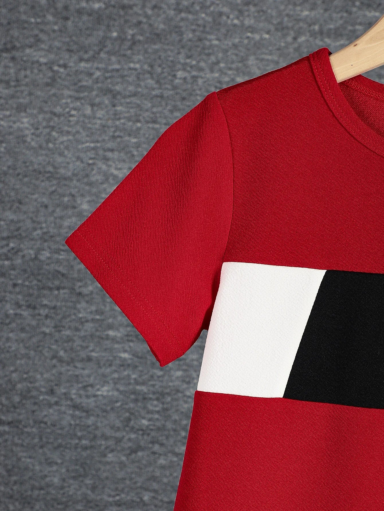 2pcs Boys Casual Colorblock Short Sleeve T-shirt & Shorts Set, Comfy Summer Kids Clothes - Clikcy