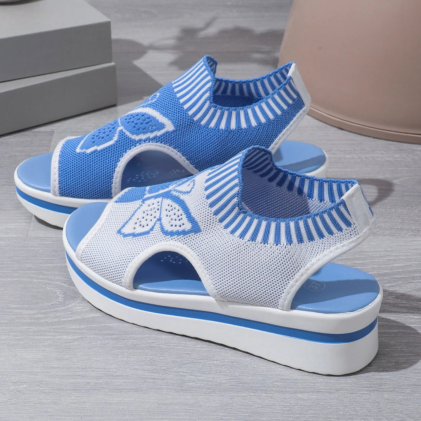 Women Flat Sandals Mesh Fish Mouth Casual Low Heels New Summer Slides Women Platform Shoes Sports Wedges Beach Comfort Sandals