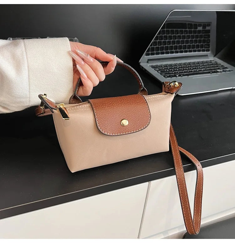 2025 summer lightweight shoulder crossbody bag, fashionable women's bag, plaid canvas, personalized and versatile dumpling bag