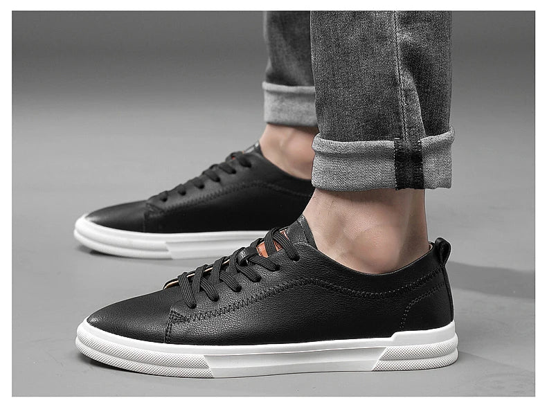 The 2025 New Men's Casual Shoes Feature A Durable and Anti-slip Upper, A Fashionable and Versatile Sole, and Are of High Quality - Clikcy