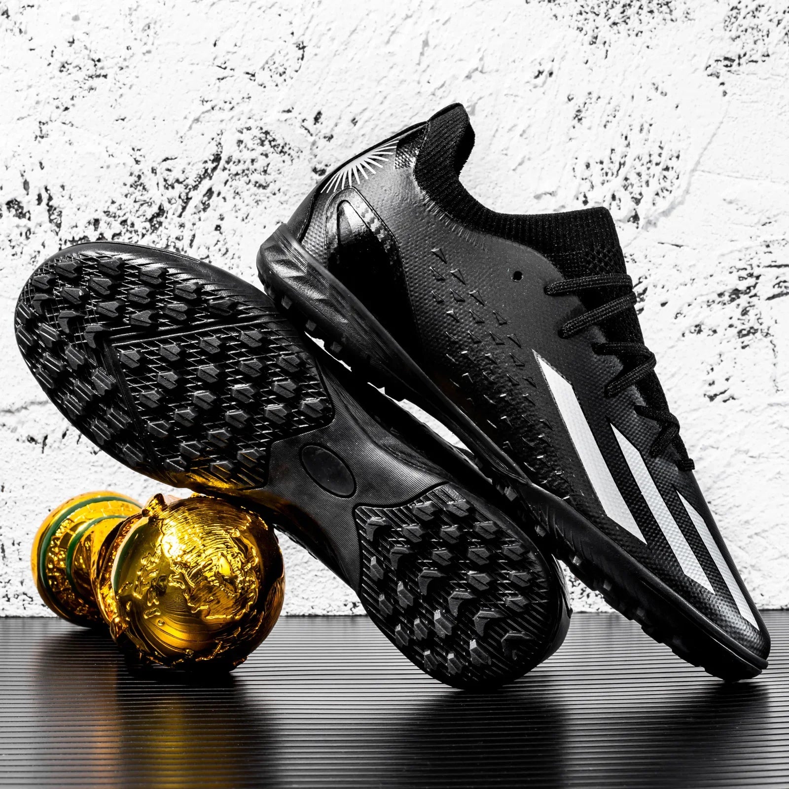 Hot Sale Of The Season New Football Shoes for Men Low Cut Portsmouth Grass Field Competition Training World Cup Cross Border Bre - Clikcy