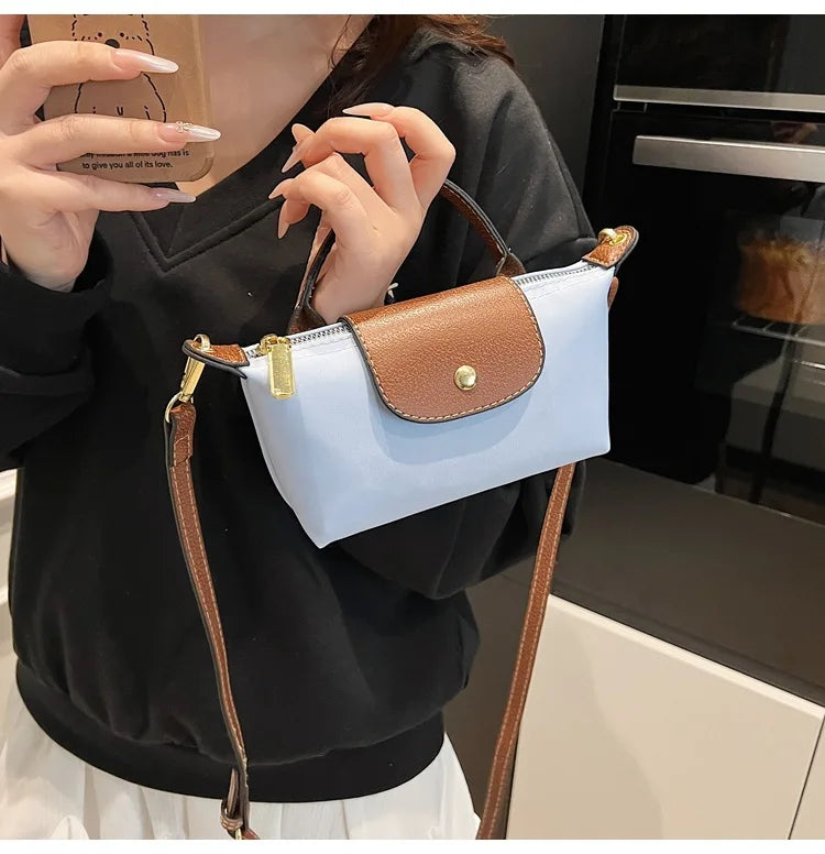 2025 summer lightweight shoulder crossbody bag, fashionable women's bag, plaid canvas, personalized and versatile dumpling bag