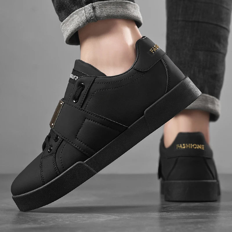 HKDQ Classic Black Sneakers For Men Fashion Design Leather Casual Sneakers Man Street Style Comfortable Men's Skateboard Shoes