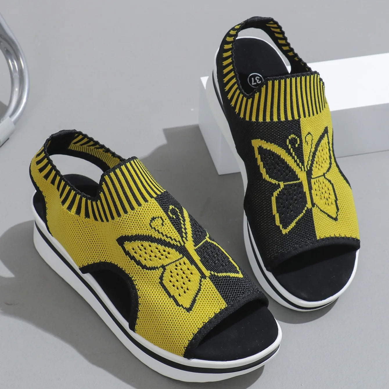 Women Flat Sandals Mesh Fish Mouth Casual Low Heels New Summer Slides Women Platform Shoes Sports Wedges Beach Comfort Sandals