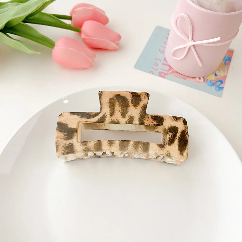 Super Large 13cm Printed Grab Clip Korean Fresh and Sweet Disc Hair Crab Clip Premium Girl Hairpin Hair Accessories - Clikcy