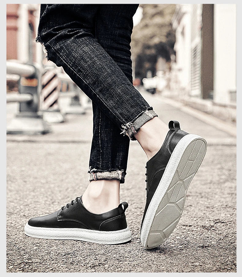 The 2025 New Men's Casual Shoes Feature A Durable and Anti-slip Upper, A Fashionable and Versatile Sole, and Are of High Quality - Clikcy